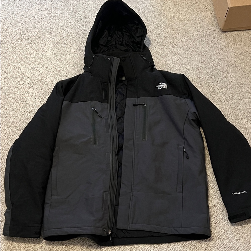 The North Face Men's Black and Dark Gray Performance  Coat Size XL